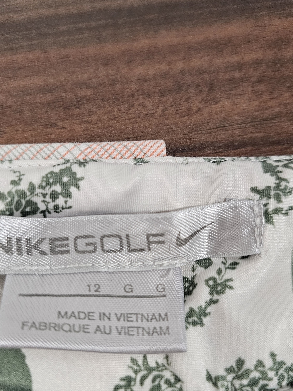 Nike Golf Plaid Bermuda Shorts Old Money Preppy Country Club Quiet Luxury Sz 12 - Picture 10 of 14